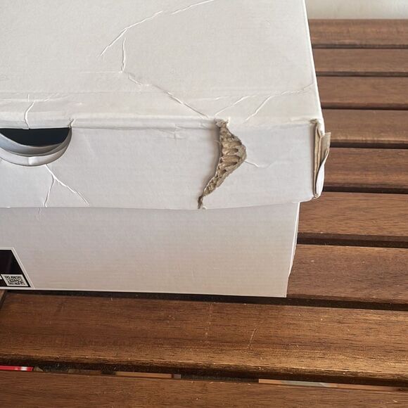 Nike Air Max 270 Vast Grey USA Men Size 11/UK 10/EU 45(FZ4132-001)Box Crushed - Picture 15 of 15